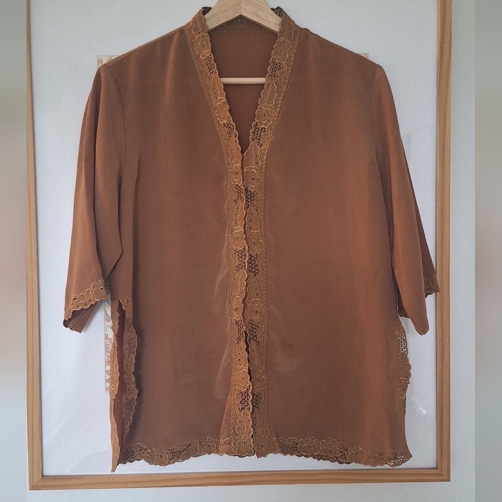 Vintage Lace Trim Blouse